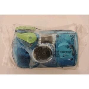 VTG FujiFilm QuickSnap Waterproof Disposable 35mm Film Camera NOS 27 Photos NEW
